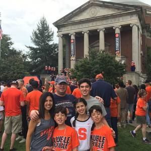 Meet your Posher, Halle